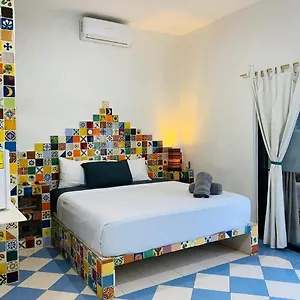 Casa Talavera Capsule hotel